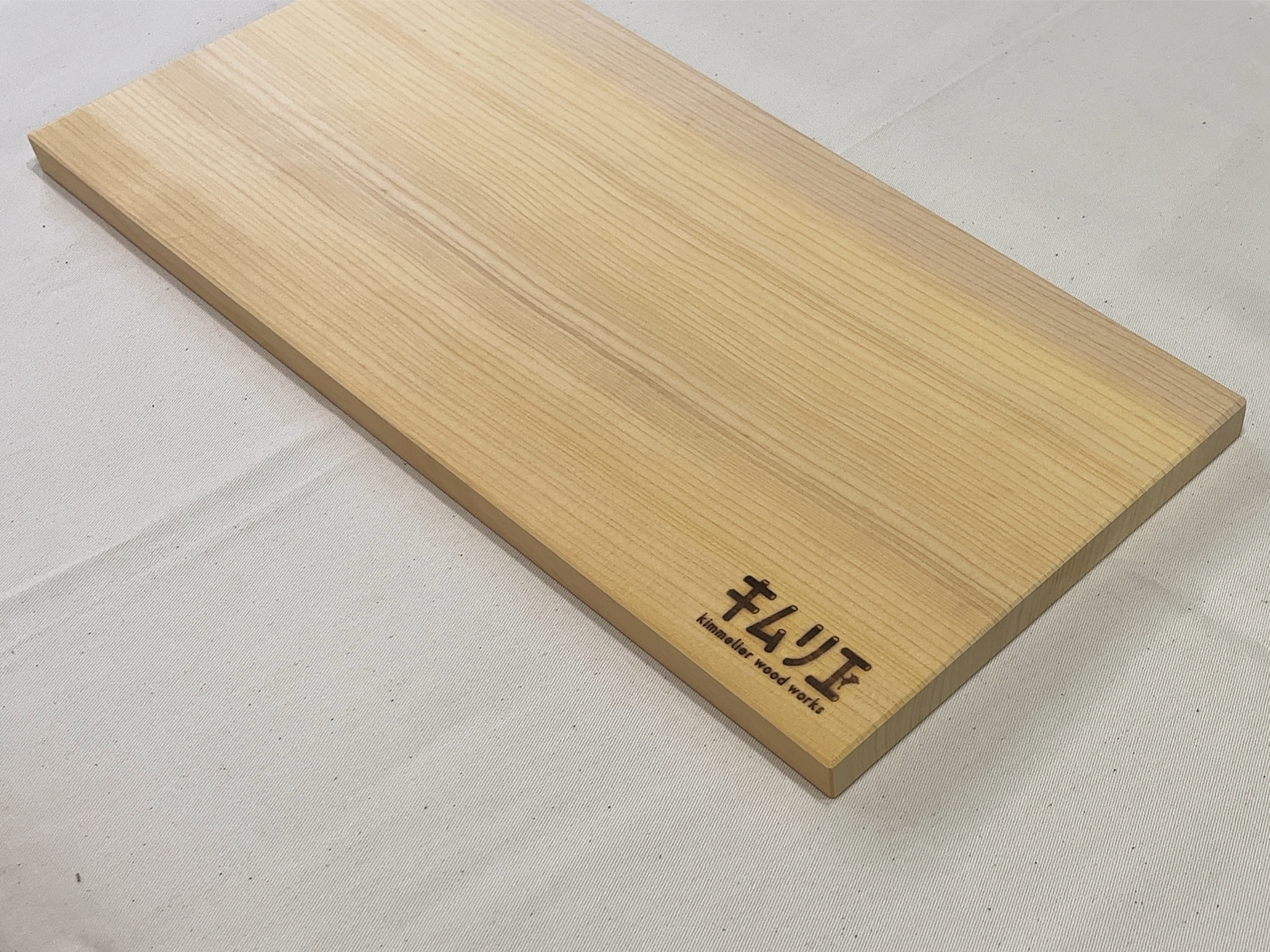 榧(かや)の木の柾目のまな板– kimmelierstore 榧(かや)の木の柾目のまな板– kimmelierstore